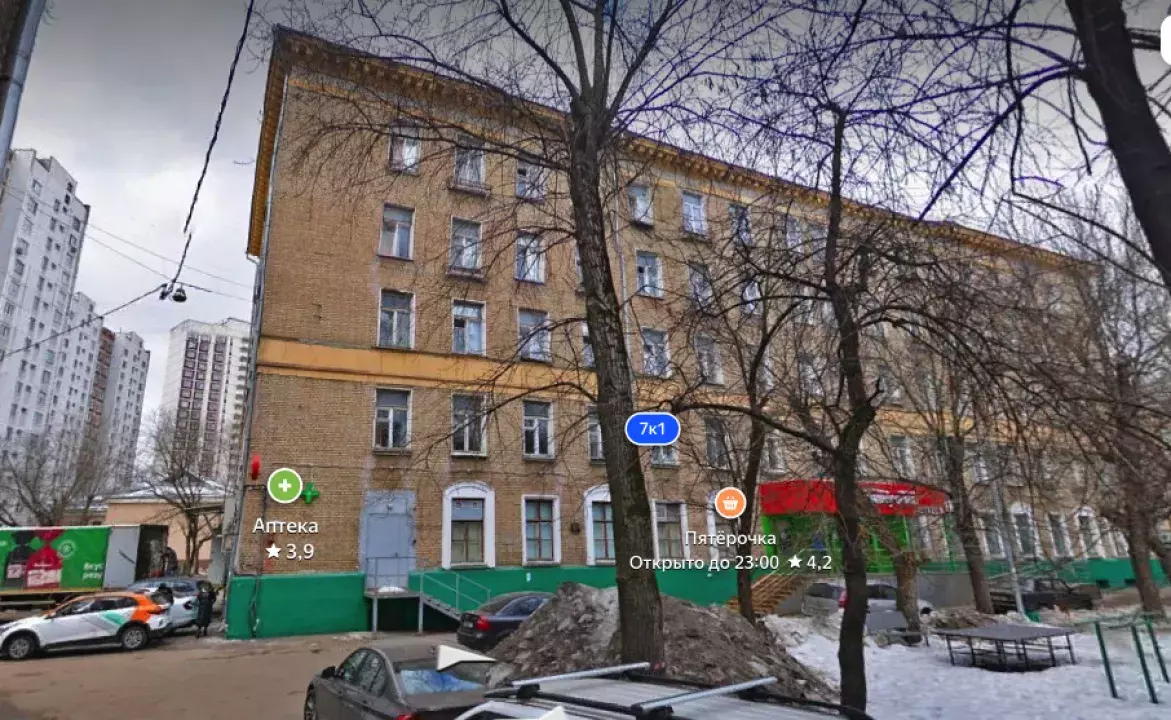 Продам квартиру в Москве по адресу Солнечногорская улица, 7к1, площадь 148 квм Недвижимость Москва (Россия)  Все работы выполняются надежными специалистами