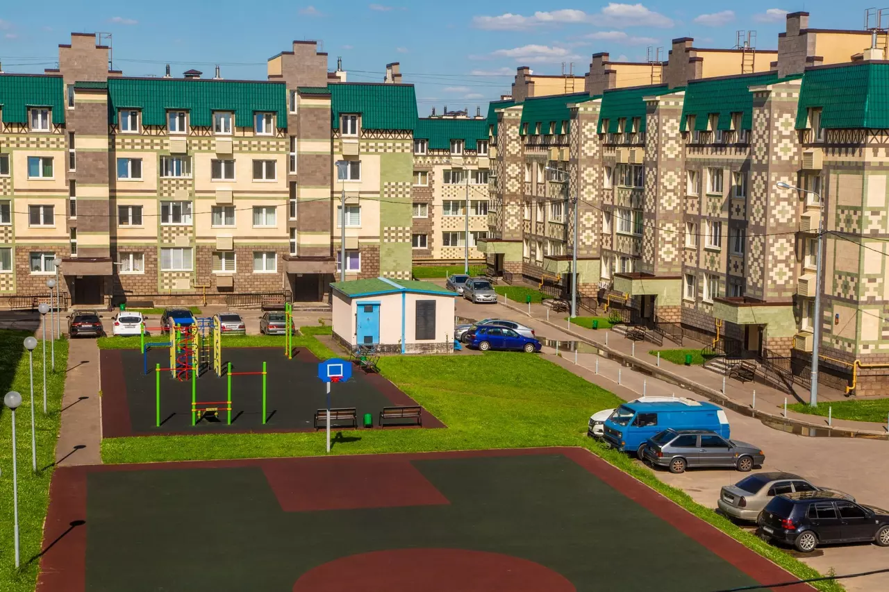 Продам квартиру в Солманово по адресу , 83, площадь 306 квм Недвижимость Московская  область (Россия)  Запроектированы однокомнатные, двухкомнатные и трехкомнатные квартиры, площадью от 28 до 89 кв
