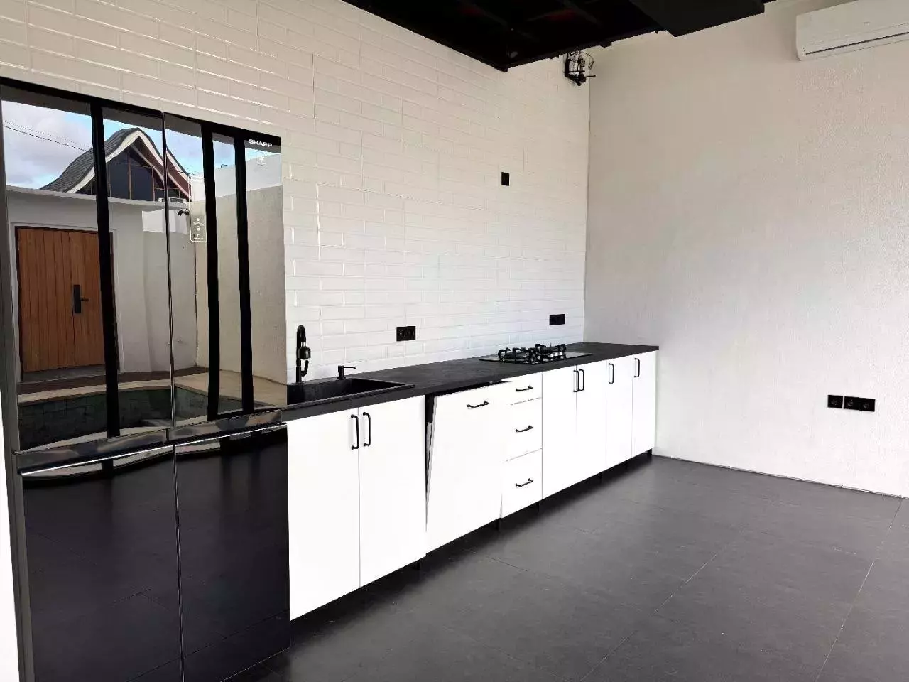 Townhouse 2 bedrooms 100 m² Lesser Sunda Islands, Indonesia